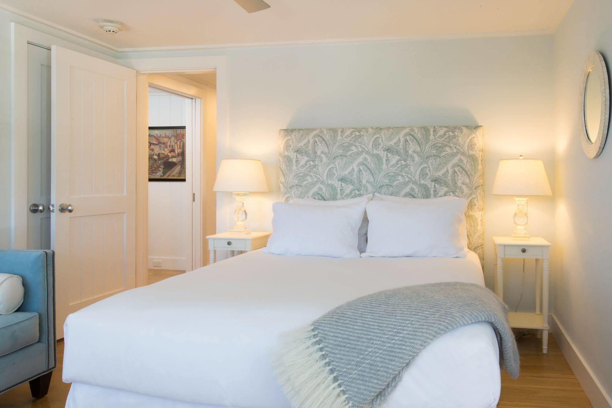 Harborview Nantucket Hotel Exterior photo